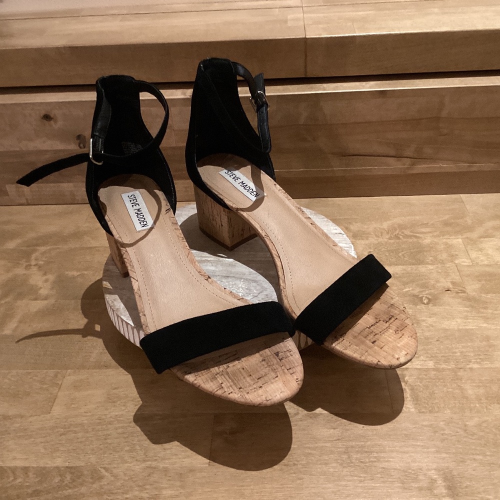 Steve Madden Irenee Two Piece Black Suede Sandal w/Cork Block Heel Size 10